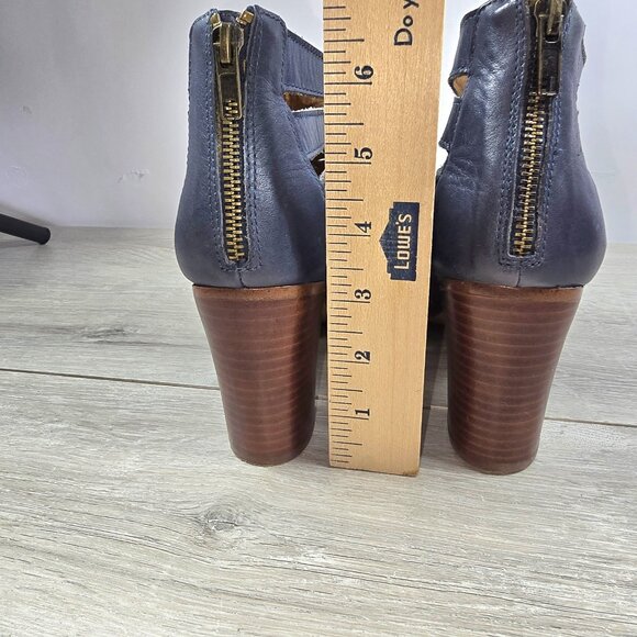 Steve Madden Leather Gladiator Sandals Sz 9B Navy Blue Block Heels Peep Toe - Picture 6 of 8